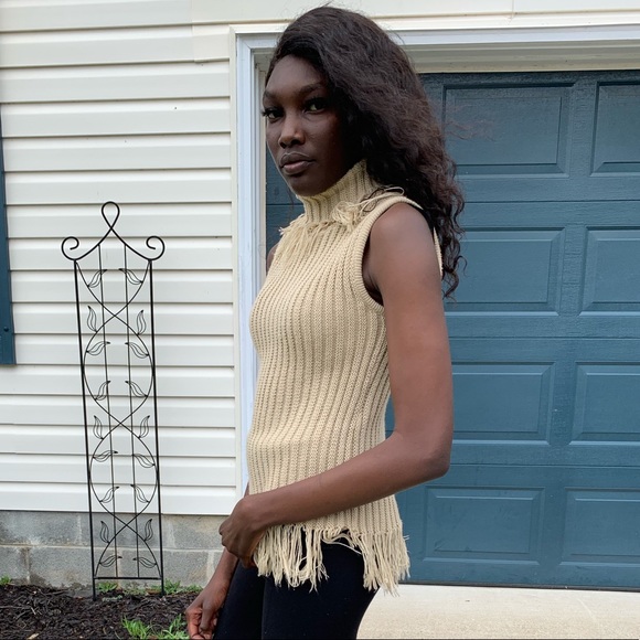 Vintage 90s Helium Sleeveless Turtleneck - Picture 3 of 8